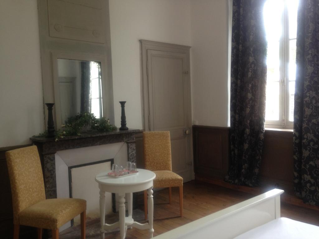 Le Chateau De Grèges Pokój zdjęcie